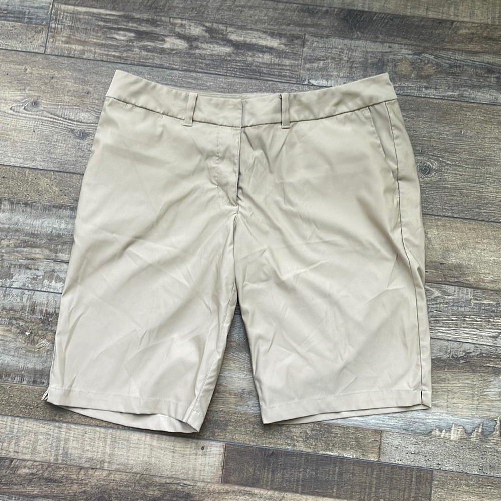 Nike dri-fit golf shorts